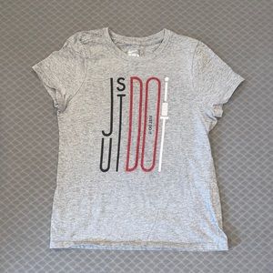 Nike girls shirt